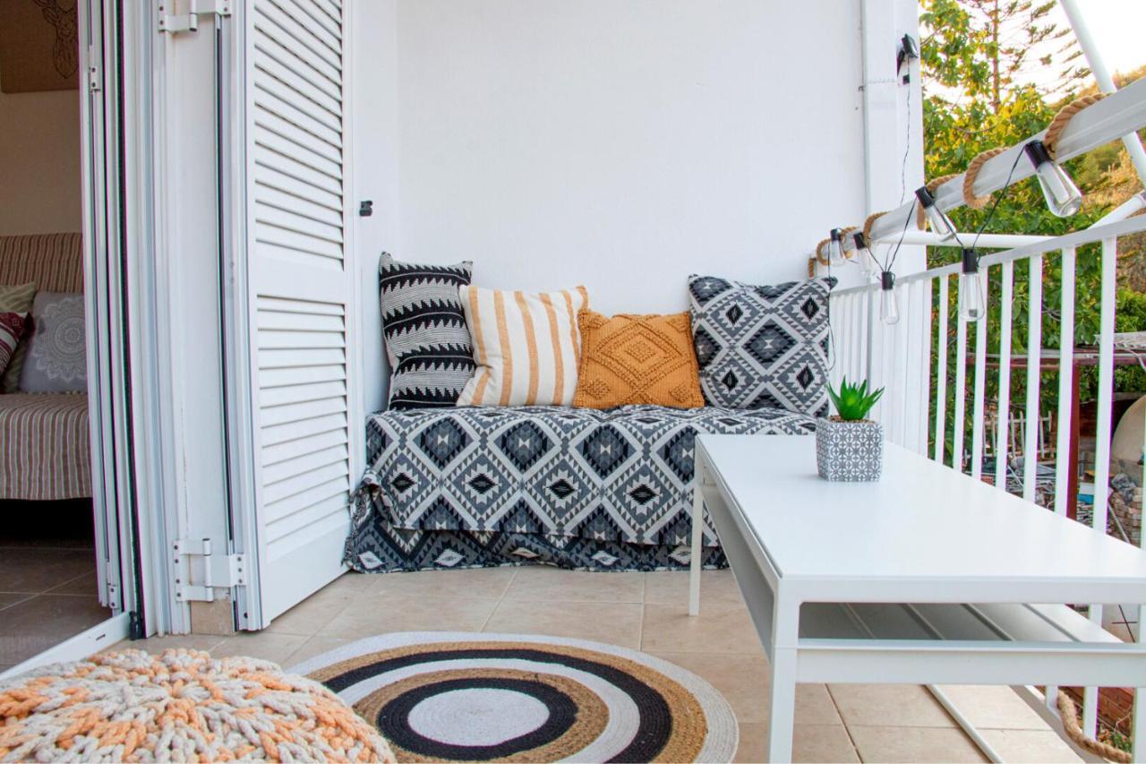 Summer Feel Suites Poros Town Luaran gambar