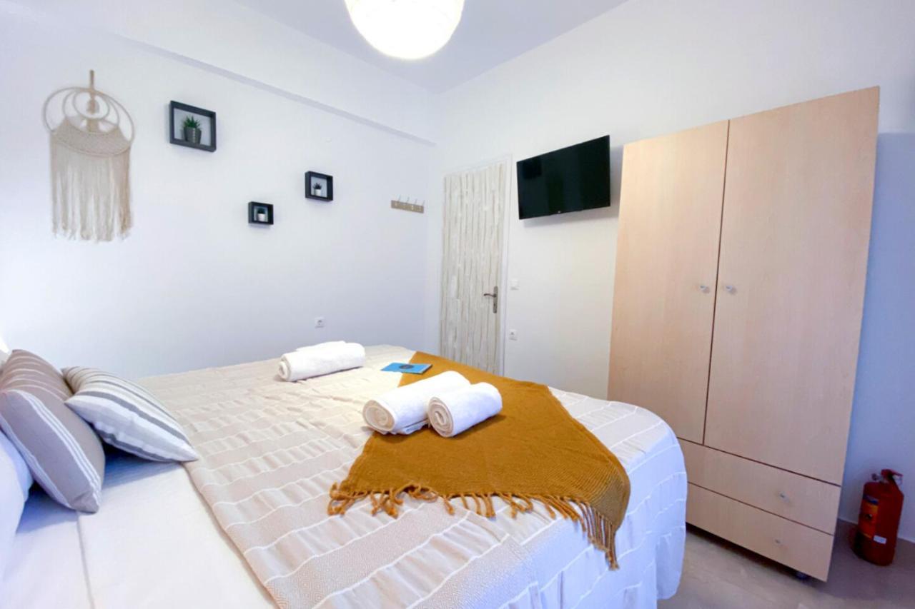 Summer Feel Suites Poros Town Luaran gambar
