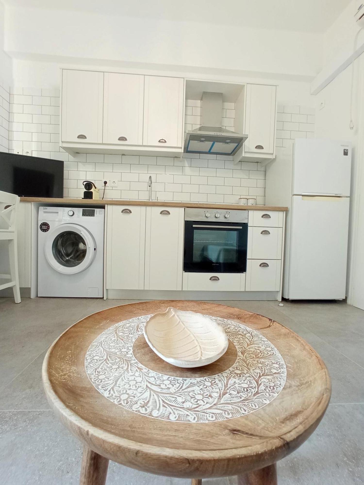 Summer Feel Suites Poros Town Luaran gambar